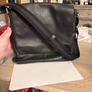 Coach Charles Small Messenger bag in Black
